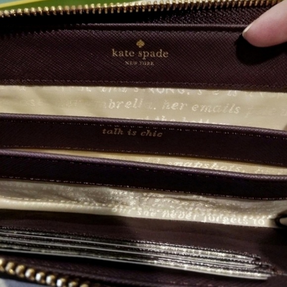 Price Drop! Kate♠️Spade Wristlet /Wallet - Picture 4 of 8